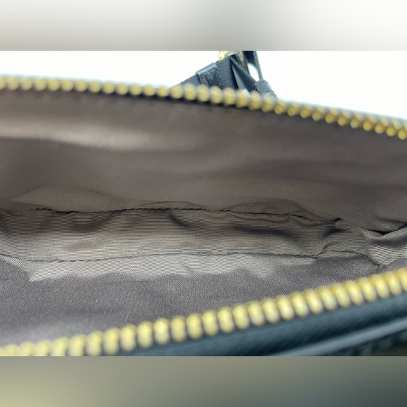 Marc Jacobs Snapshot Crossbody Bag - Picture 9 of 9